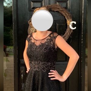 GLS Collective - Short Black Medium Formal Dress